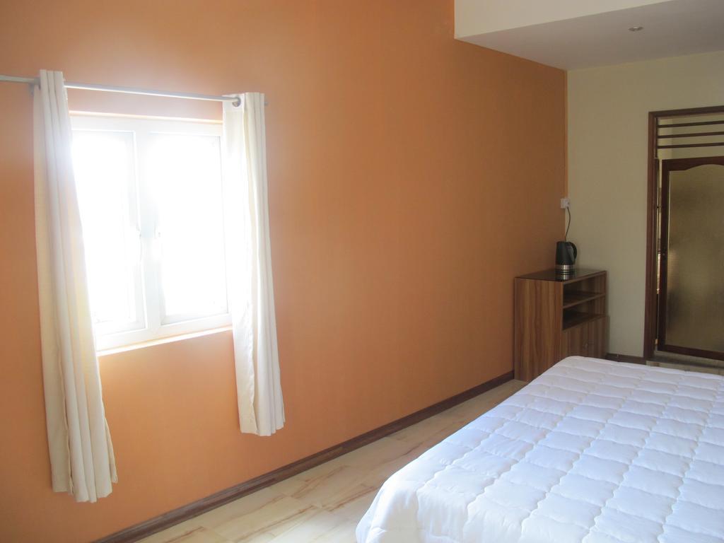Auberge Le Rajah Quatre Bornes Zimmer foto